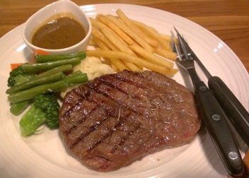 【印尼美食】美味牛排 Stevan Meat Shop in Tangerang