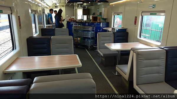 ninaindo-ninalifeindo-indonesiatrain-kai (1).jpg ninaindo-ninalifeindo-indonesiatrain-kai (1).jpg