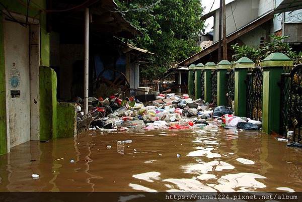 banjir-ninaindo-5.jpg
