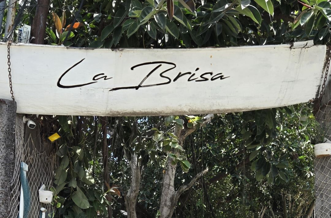 【峇里島旅遊】海邊Chill一下!La Brisa週日市集吃美食、感受藝術氣息 - 第1張圖 【峇里島旅遊】海邊Chill一下!La Brisa週日市集吃美食、感受藝術氣息