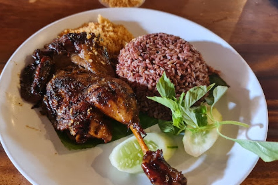 【印尼美食】正宗鴨肉料理餐廳_Bebek Kaleyo - 第5張圖 【印尼美食】正宗鴨肉料理餐廳_Bebek Kaleyo