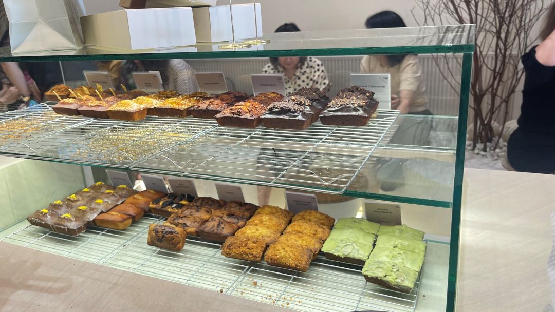 【印尼咖啡】少女心爆發!Raum Cream Café:有韓國歐巴和甜點的網美咖啡廳 - 第5張圖 【印尼咖啡】少女心爆發!Raum Cream Café:有韓國歐巴和甜點的網美咖啡廳