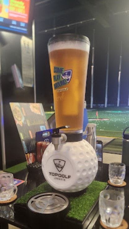 【印尼運動】雅加達高爾夫新熱點！TOP GOLF：揮桿、歡唱、放鬆，一次滿足！