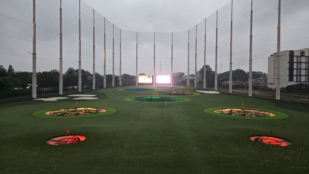 【印尼運動】雅加達高爾夫新熱點！TOP GOLF：揮桿、歡唱、放鬆，一次滿足！