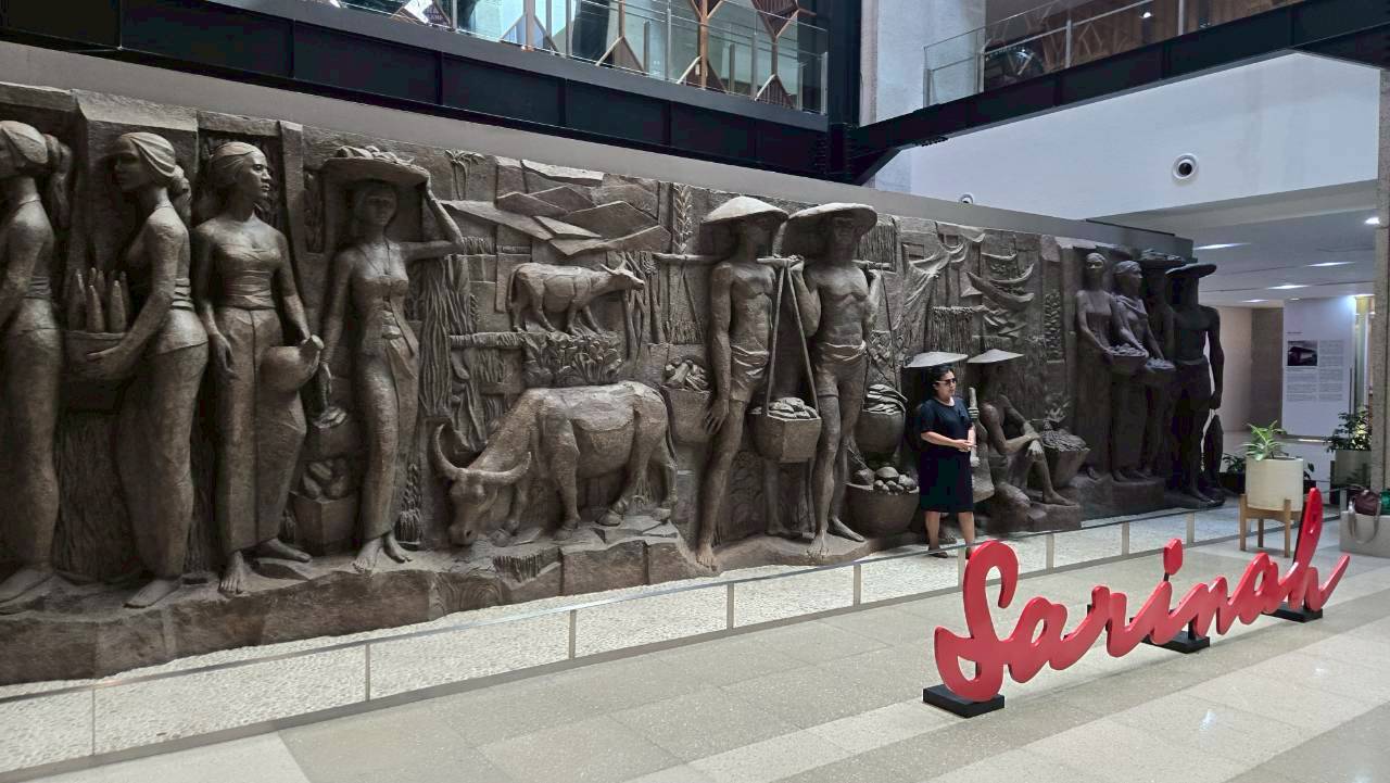 【印尼旅遊】雅加達 Sarinah: 傳統百種糕點到精品蠟染的一站式文化體驗 - 第2張圖 【印尼旅遊】雅加達 Sarinah: 傳統百種糕點到精品蠟染的一站式文化體驗